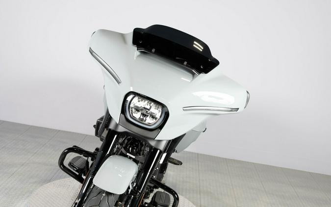 2026 Harley-Davidson Street Glide FLHX