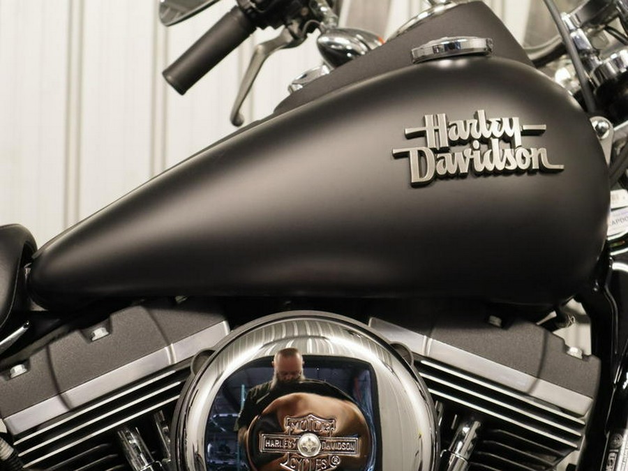 2015 Harley-Davidson® FXDB - Dyna® Street Bob®