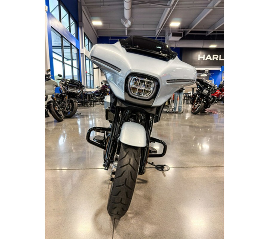 2024 Harley-Davidson FLHX - Street Glide