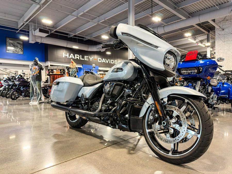2024 Harley-Davidson FLHX - Street Glide