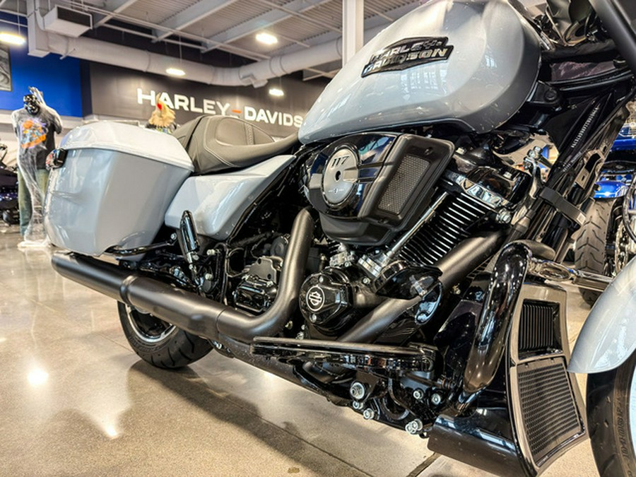 2024 Harley-Davidson FLHX - Street Glide