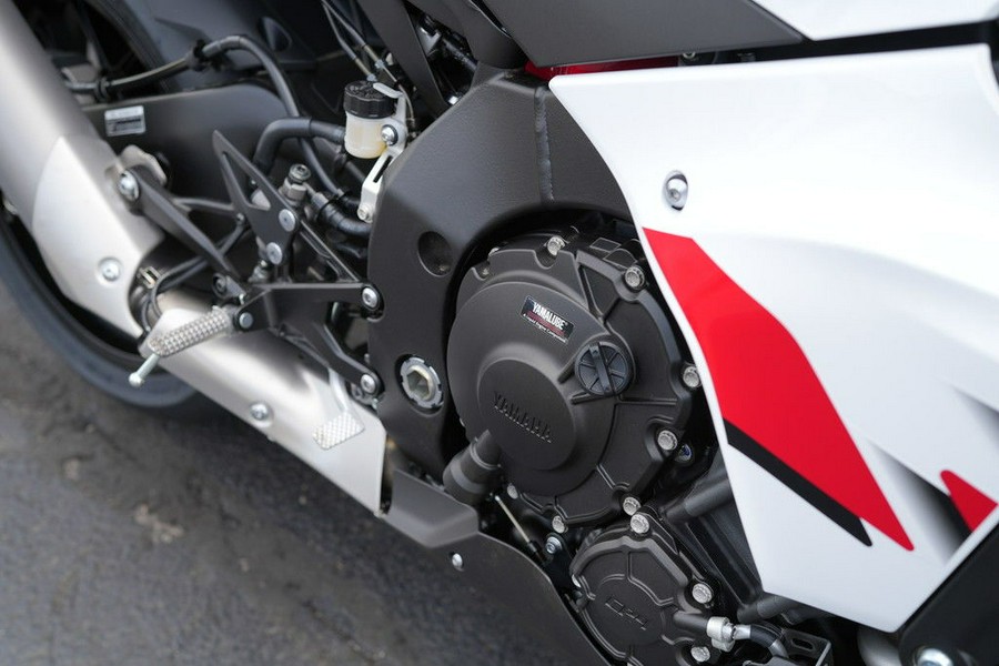 2026 Yamaha YZF-R1
