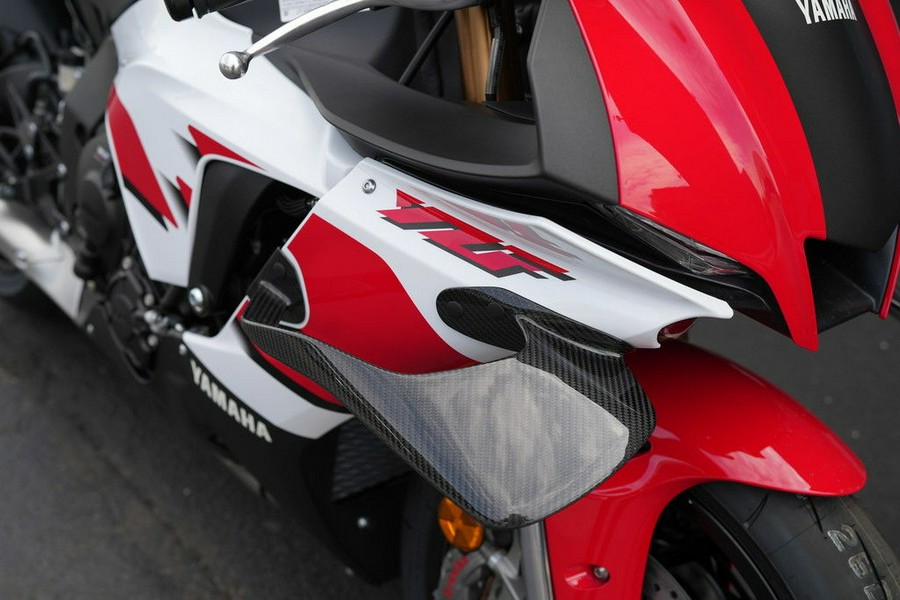 2026 Yamaha YZF-R1