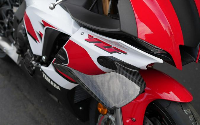 2026 Yamaha YZF-R1