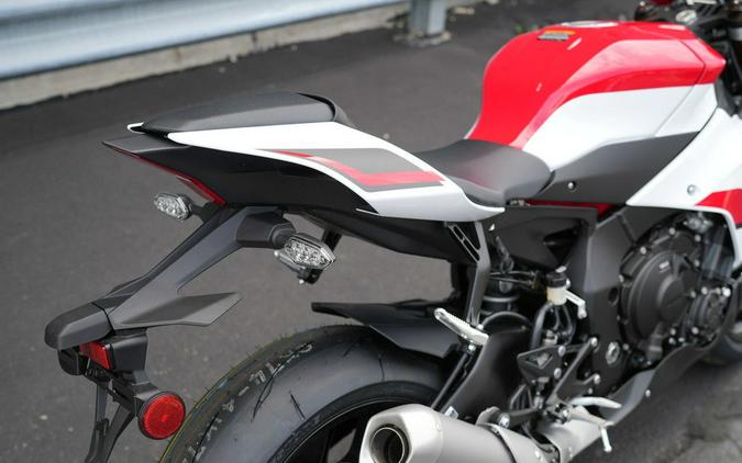 2026 Yamaha YZF-R1