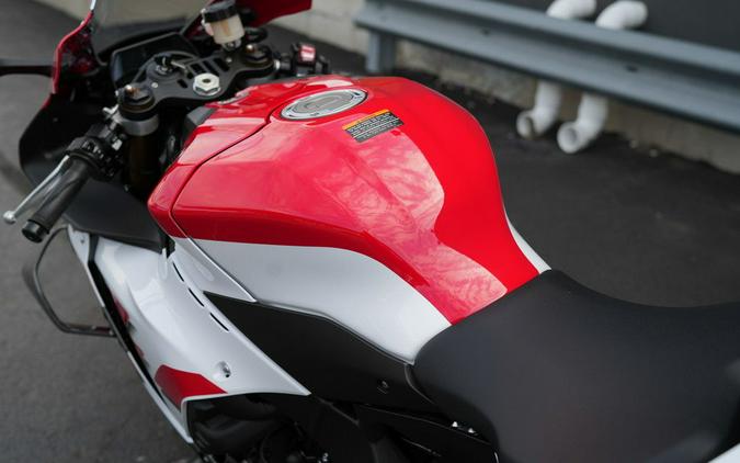 2026 Yamaha YZF-R1