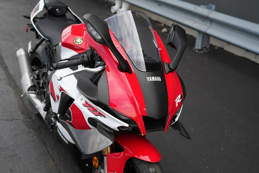 2026 Yamaha YZF-R1