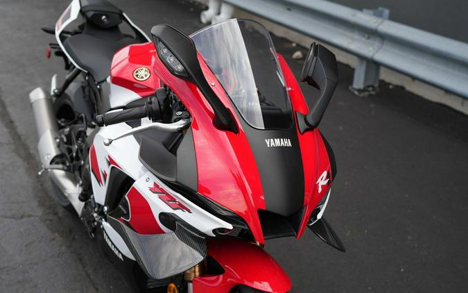 2026 Yamaha YZF-R1