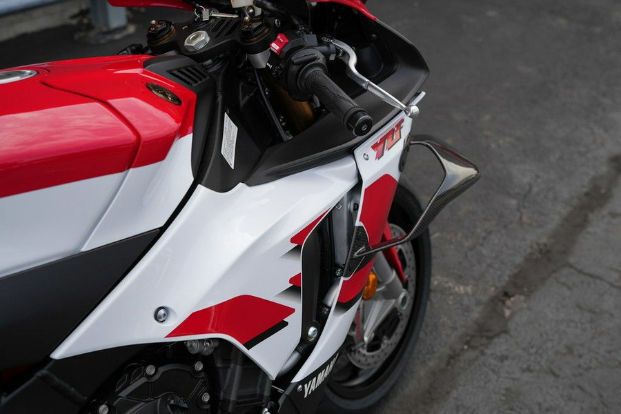 2026 Yamaha YZF-R1