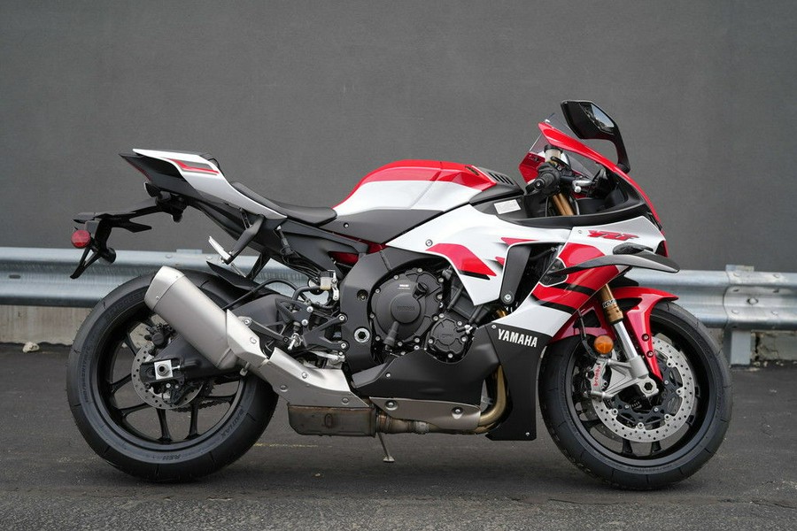 2026 Yamaha YZF-R1