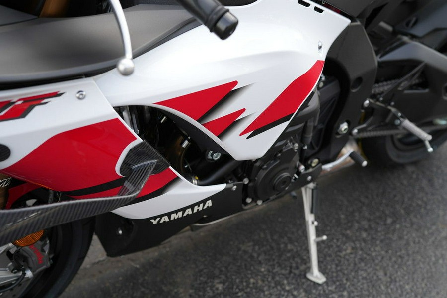 2026 Yamaha YZF-R1