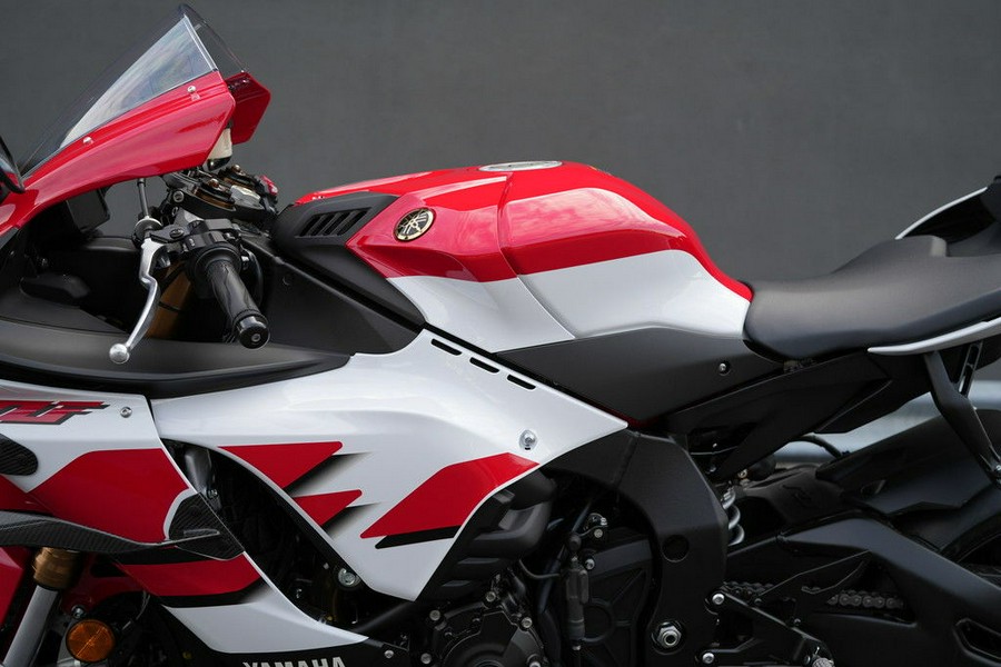 2026 Yamaha YZF-R1
