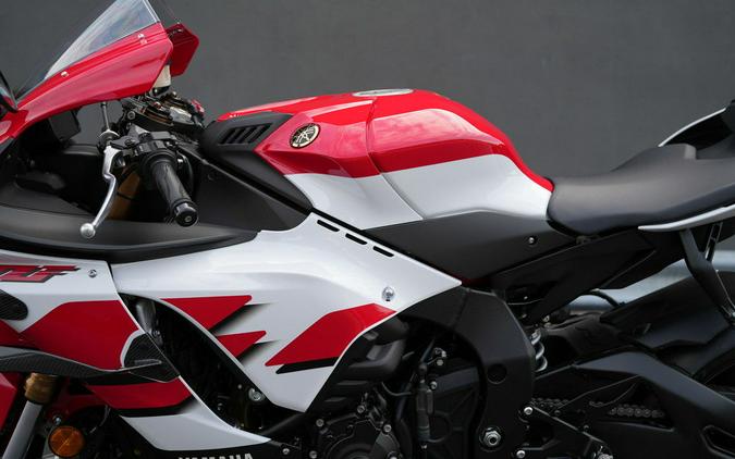 2026 Yamaha YZF-R1