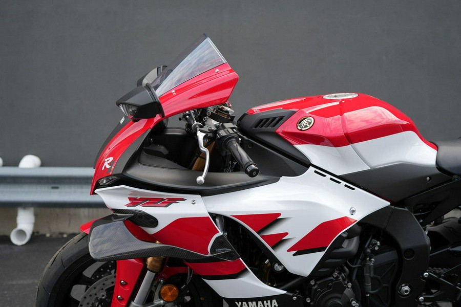 2026 Yamaha YZF-R1