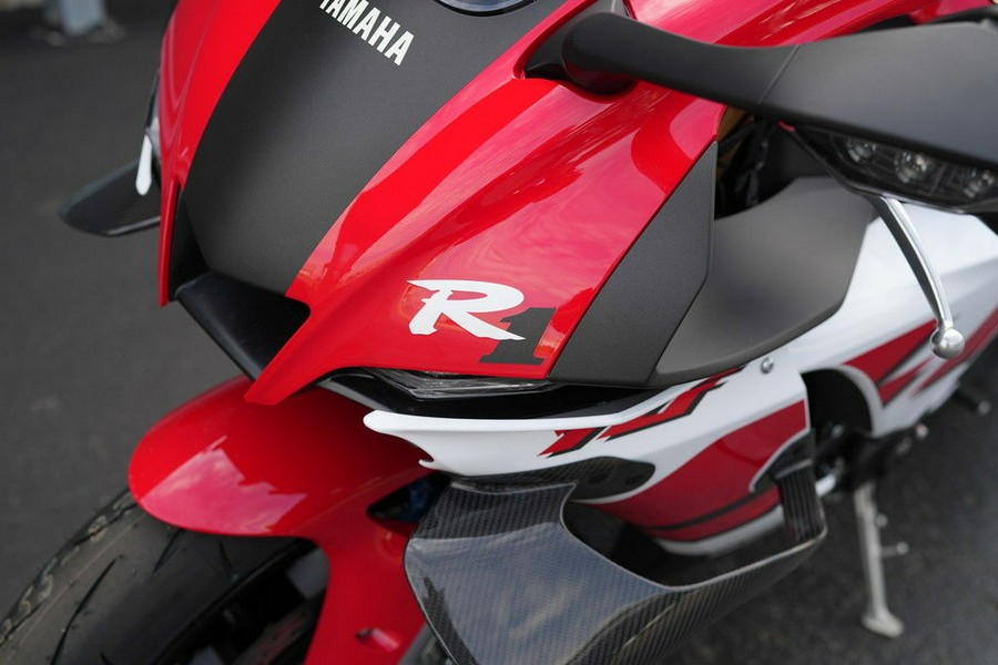2026 Yamaha YZF-R1