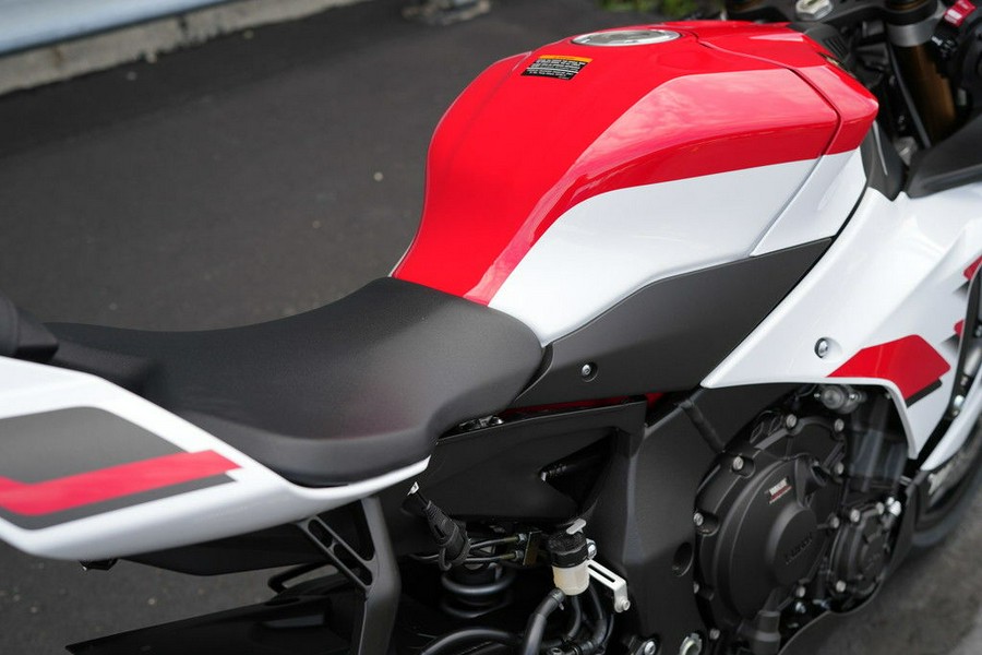 2026 Yamaha YZF-R1