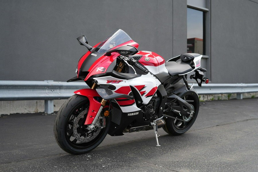 2026 Yamaha YZF-R1