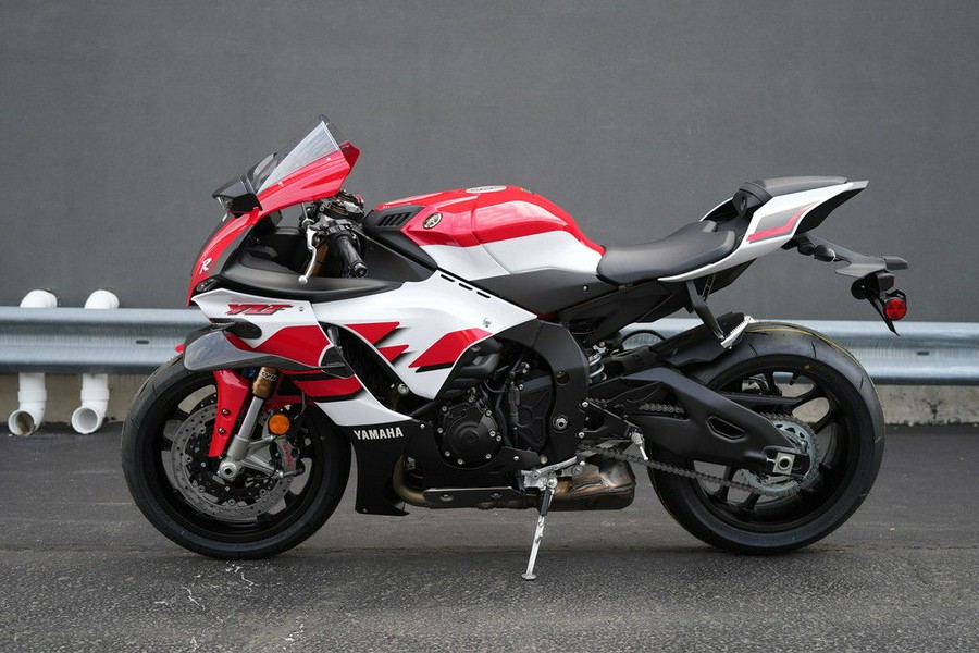 2026 Yamaha YZF-R1