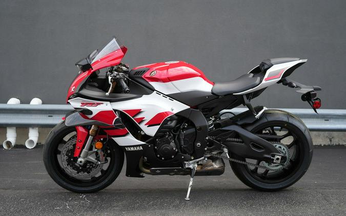 2026 Yamaha YZF-R1