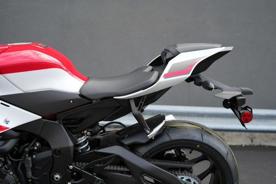2026 Yamaha YZF-R1