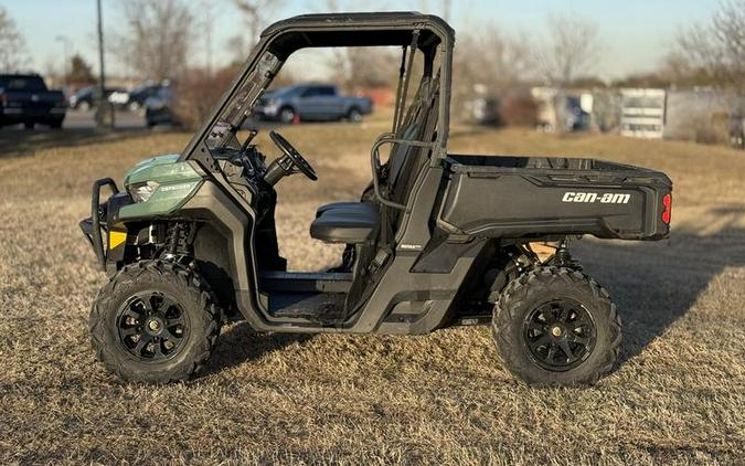 2025 Can-Am® Defender DPS HD7 Compass Green