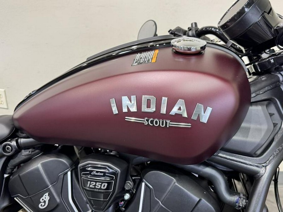 2026 Indian Motorcycle® Scout® Bobber Limited +Tech Maroon Metallic Smoke