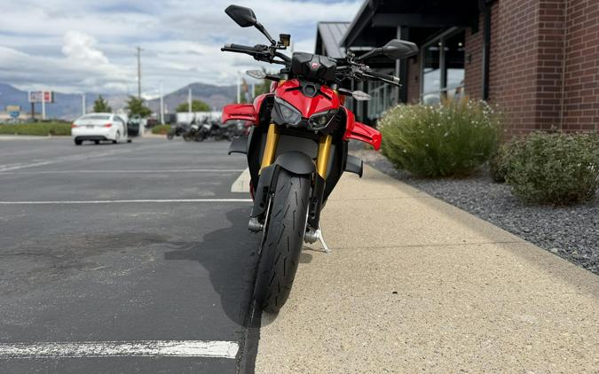 2026 Ducati Streetfighter V4 S Ducati Red