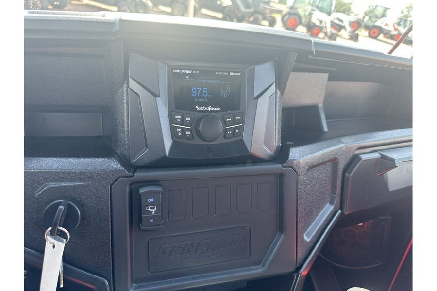 2025 Polaris GENERAL® XP 4 1000 Premium