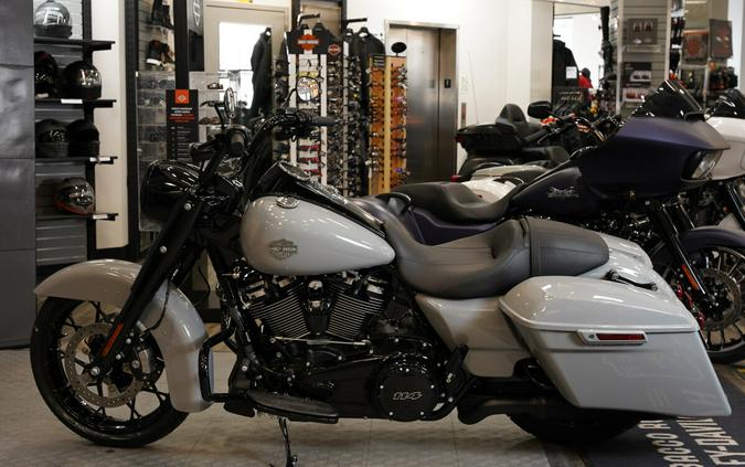 New 2025 Harley-Davidson Road King Special Motorcycle For Sale In Raleigh, North Carolina