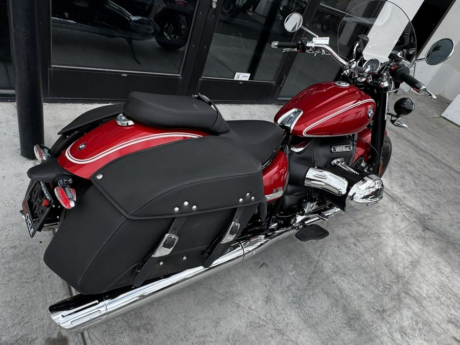 2022 BMW R 18 Classic Mars Red Metallic
