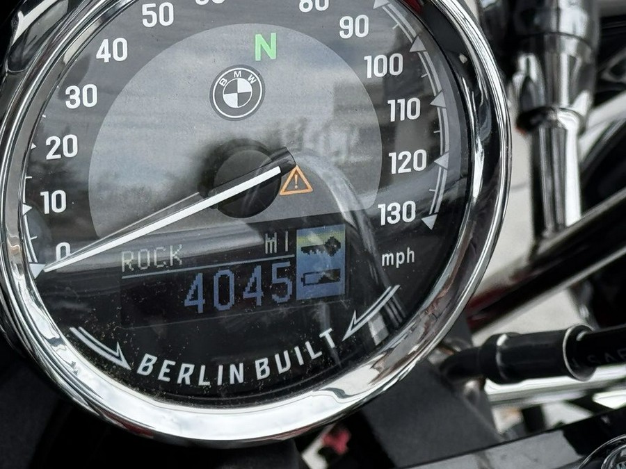 2022 BMW R 18 Classic Mars Red Metallic