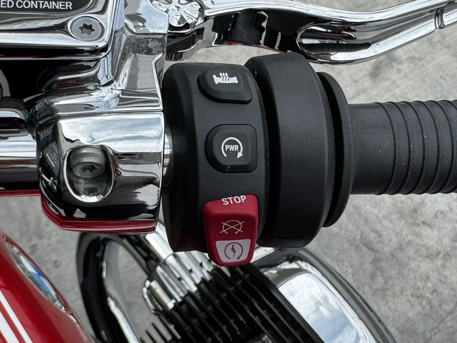 2022 BMW R 18 Classic Mars Red Metallic