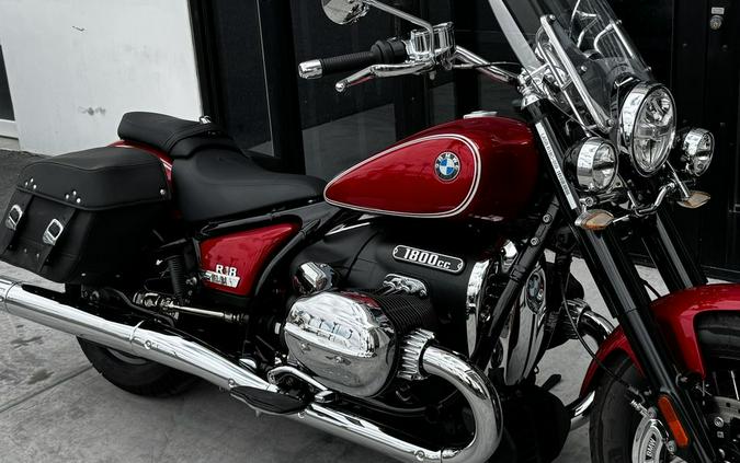 2022 BMW R 18 Classic Mars Red Metallic