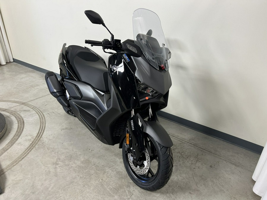 2026 Yamaha XMAX (CZD300TB)