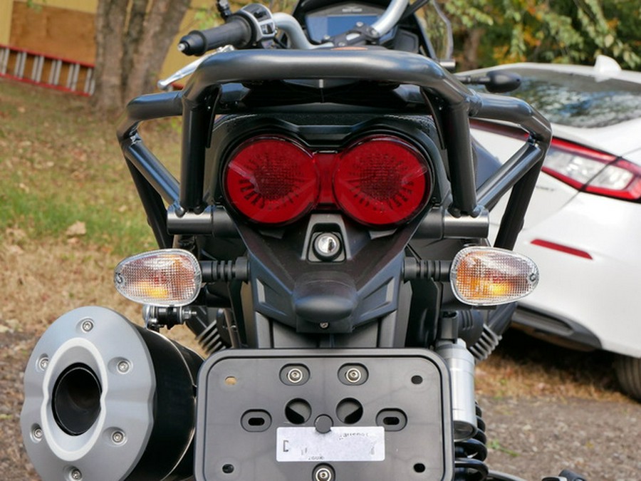 2023 Moto Guzzi V85 TT