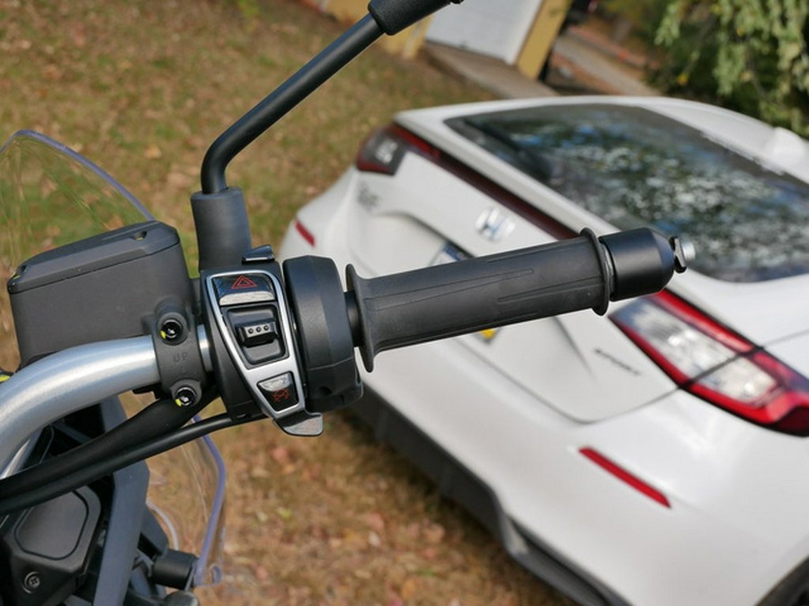 2023 Moto Guzzi V85 TT