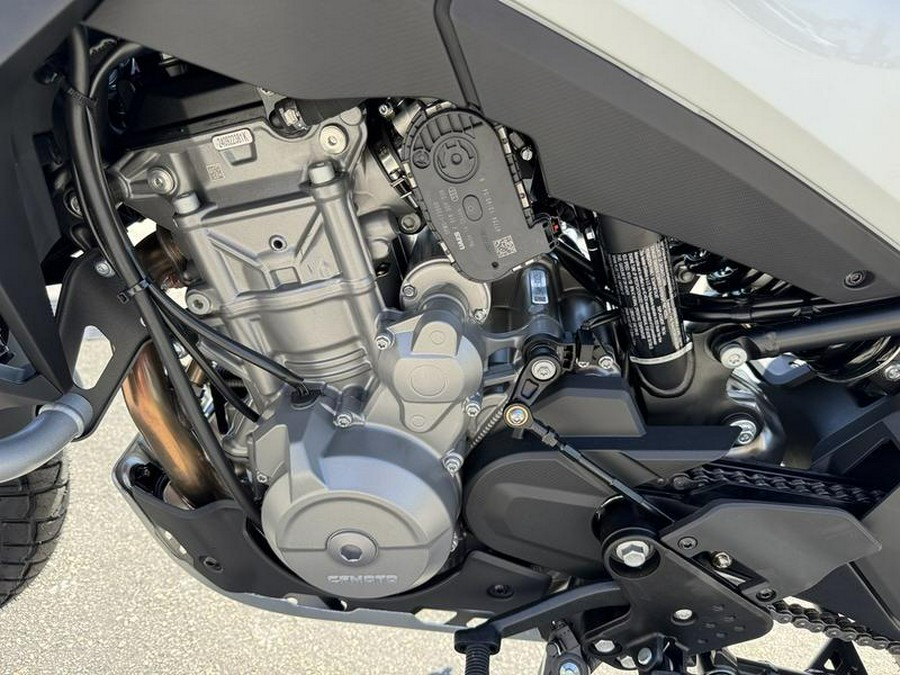 2026 CFMOTO Ibex 800 E