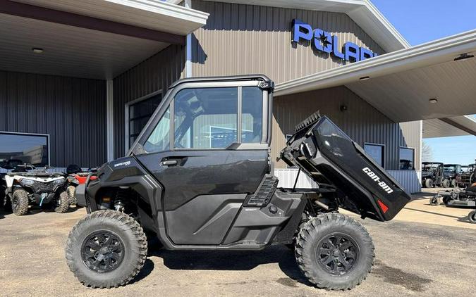 2026 Can-Am® Defender XT CAB HD11 With 10.25 in.display