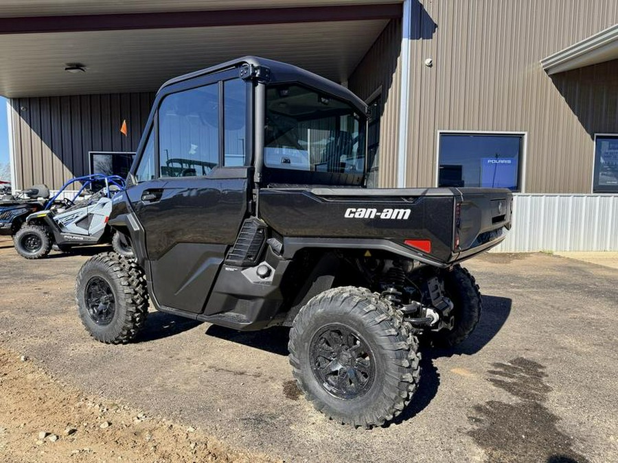2026 Can-Am® Defender XT CAB HD11 With 10.25 in.display