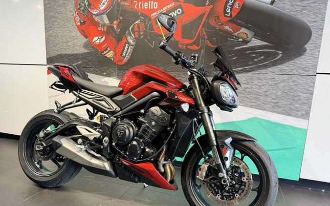 2024 Triumph Street Triple 765 RS Carnival Red