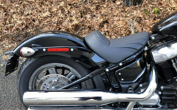 2022 Harley-Davidson® FXST - Softail® Standard