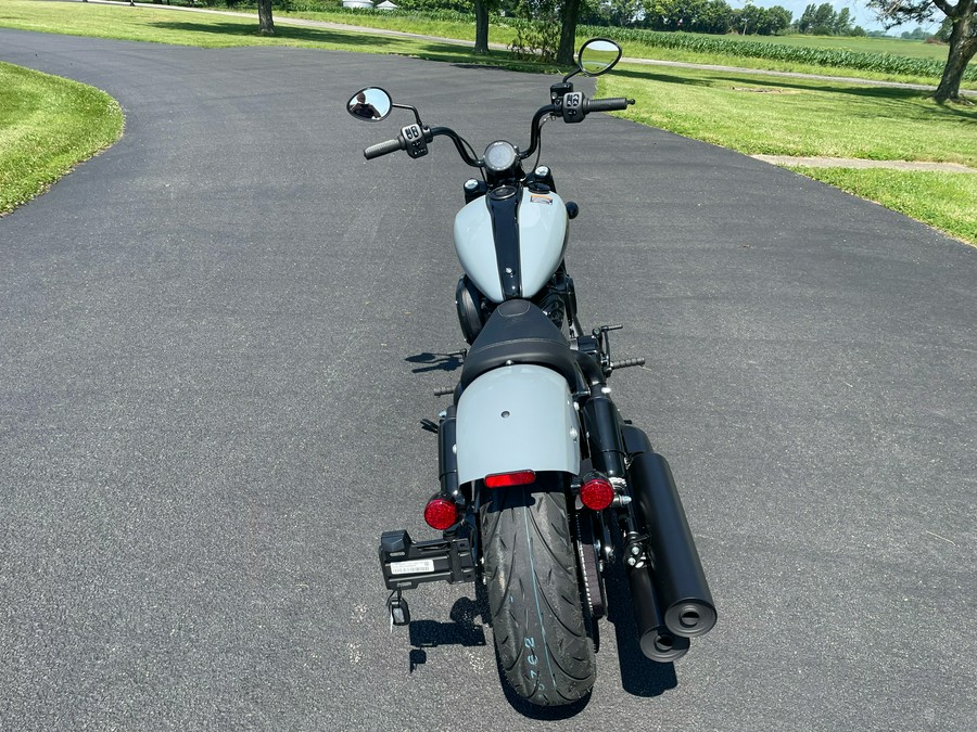 2025 Indian Motorcycle Chief Bobber Dark Horse®
