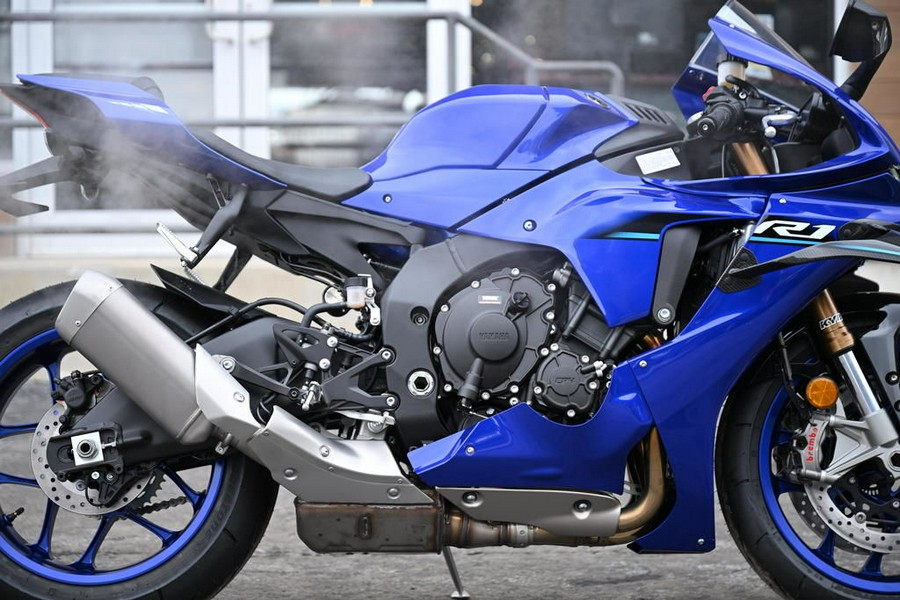 2026 Yamaha YZF-R1