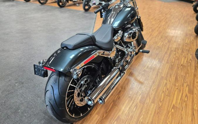 2026 Harley-Davidson® Breakout®