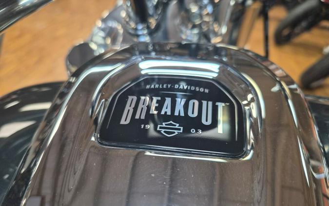 2026 Harley-Davidson® Breakout®