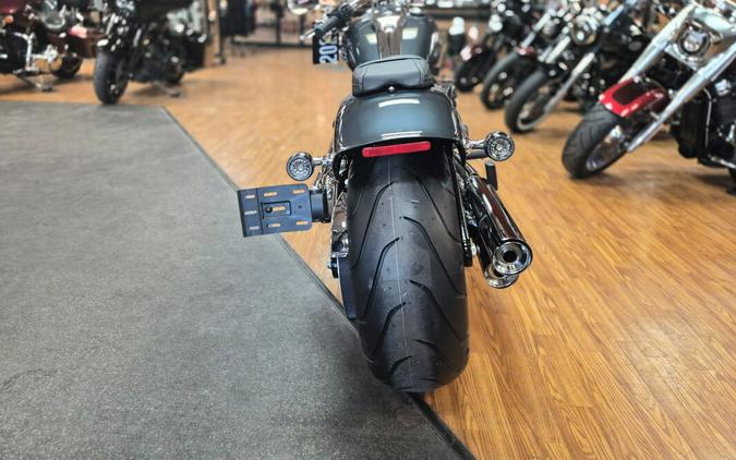 2026 Harley-Davidson® Breakout®