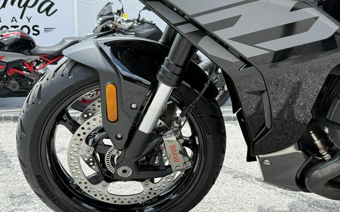 2026 BMW R 1300 RS