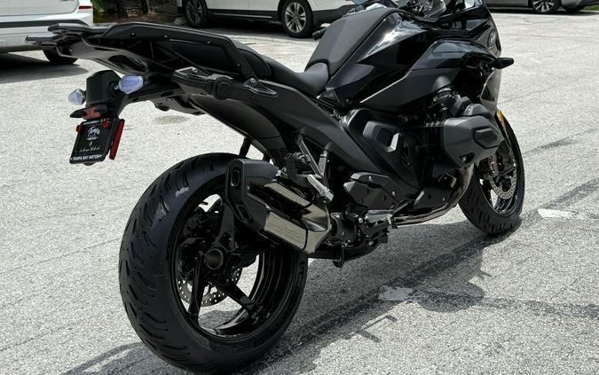 2026 BMW R 1300 RS