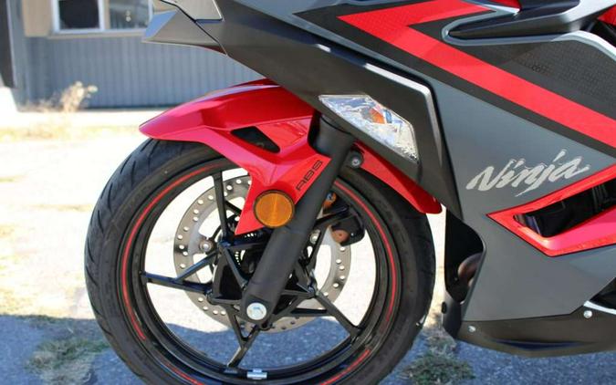 2024 KAWASAKI NINJA 500