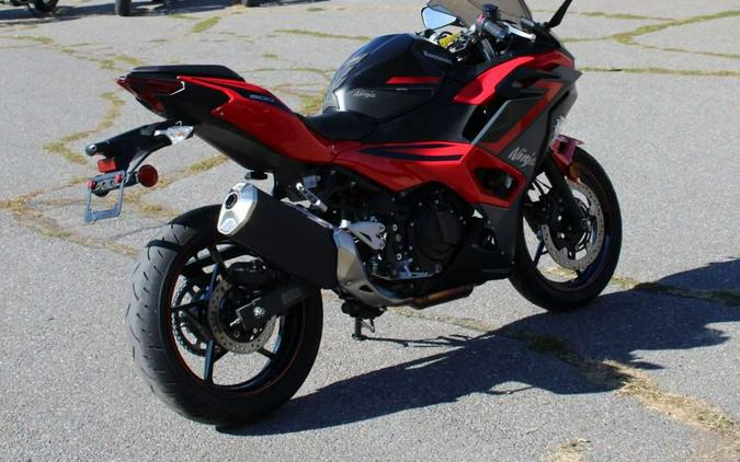 2024 KAWASAKI NINJA 500